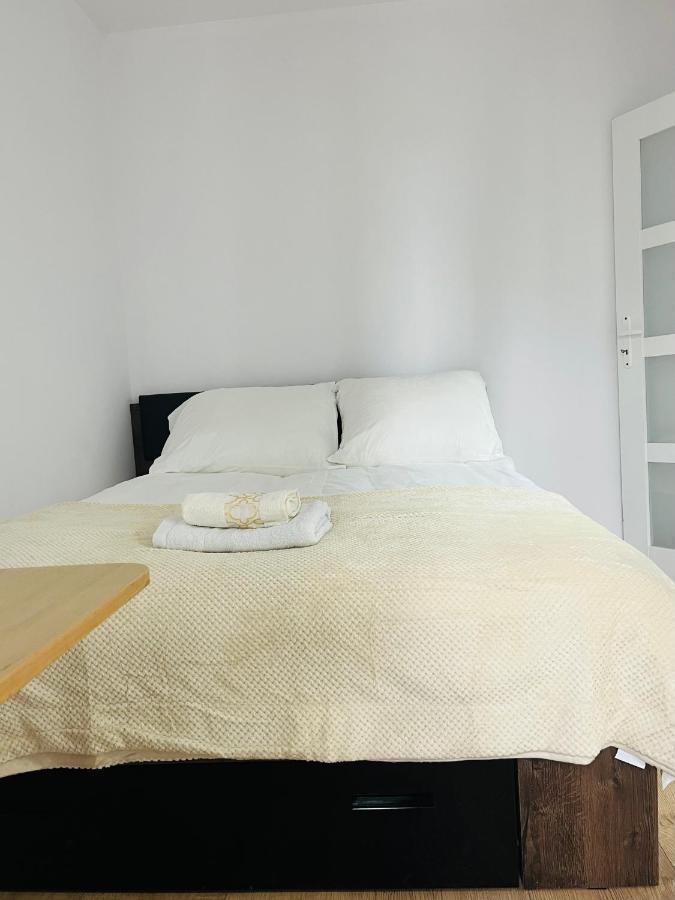 Comfy Guest Apartment Варшава Экстерьер фото