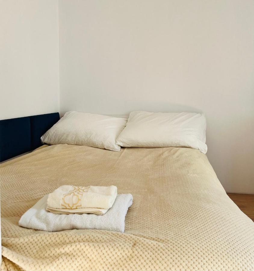 Comfy Guest Apartment Варшава Экстерьер фото
