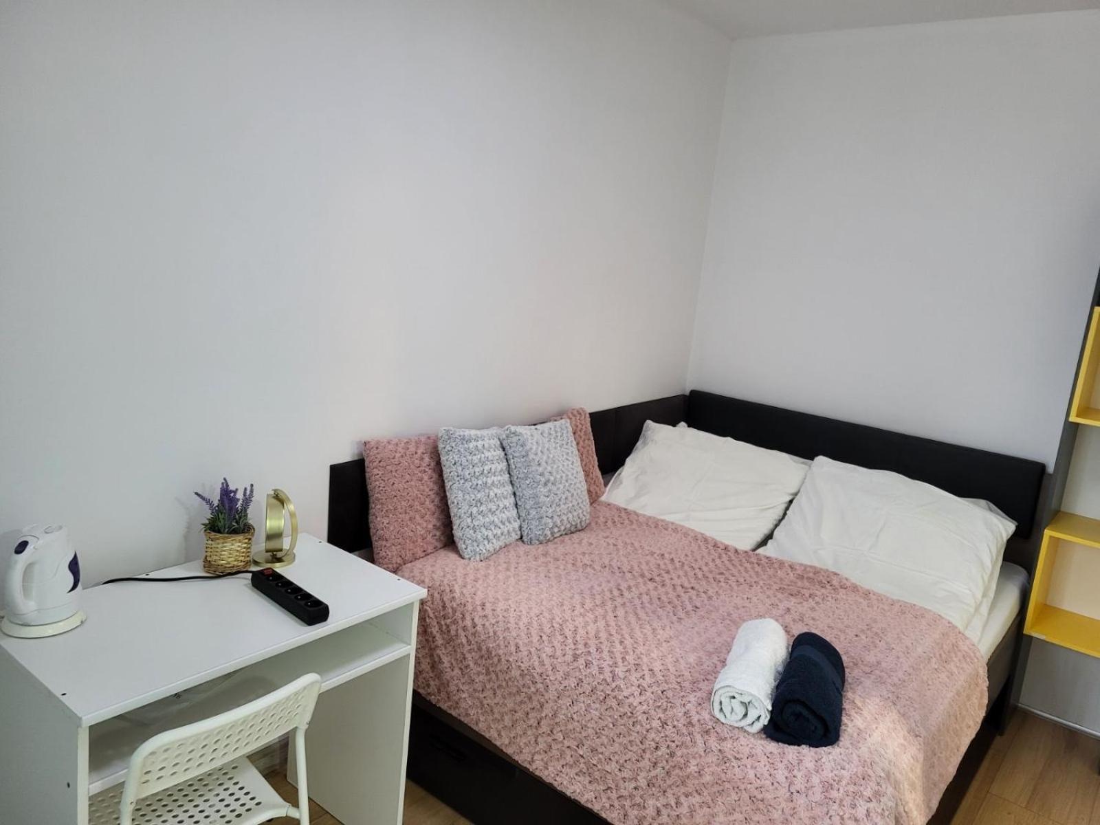 Comfy Guest Apartment Варшава Экстерьер фото